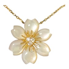 Pearl necklace Van Cleef & Arpels