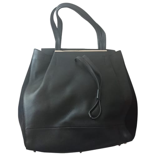 Leather handbag Furla Black in Leather - 10511426