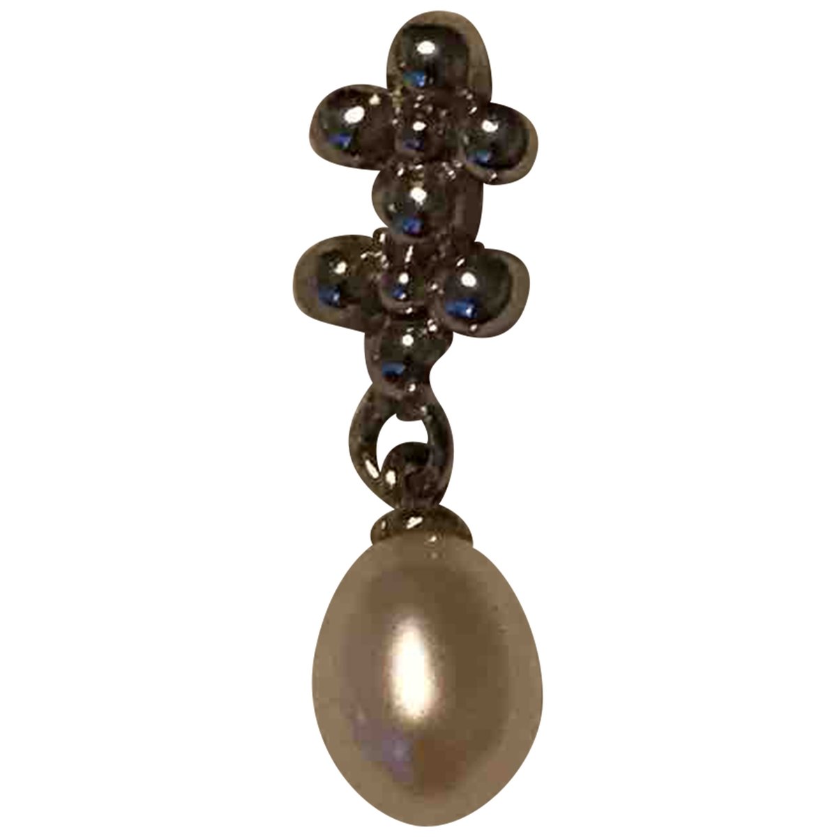 Nacre pearl pendant
