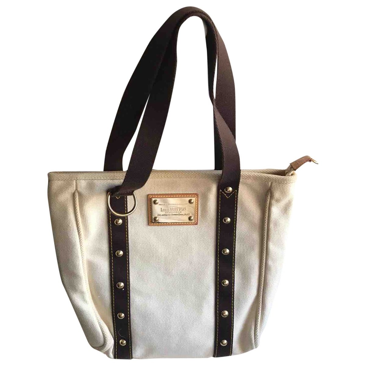 Louis Vuitton Antigua