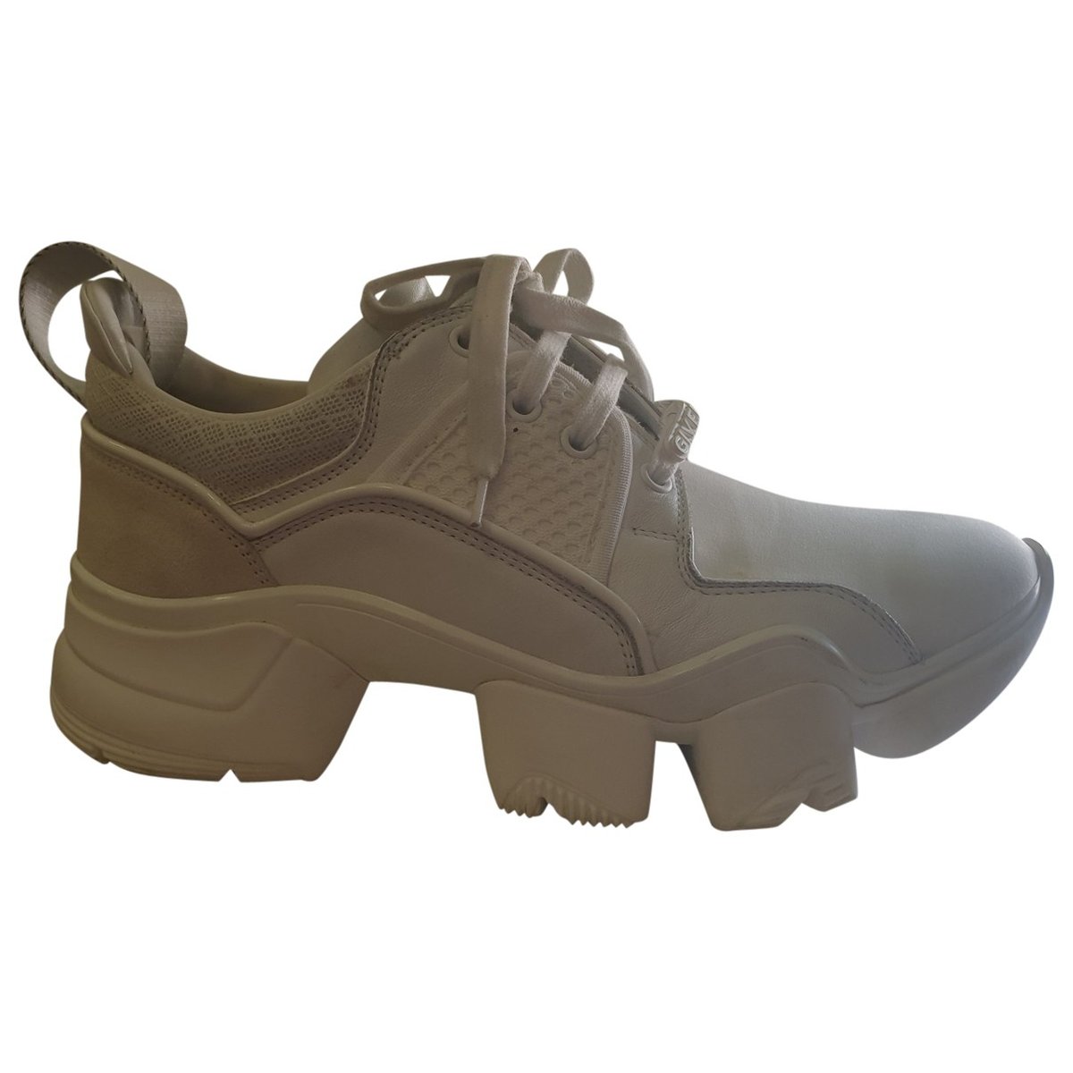 Jaw leather trainers