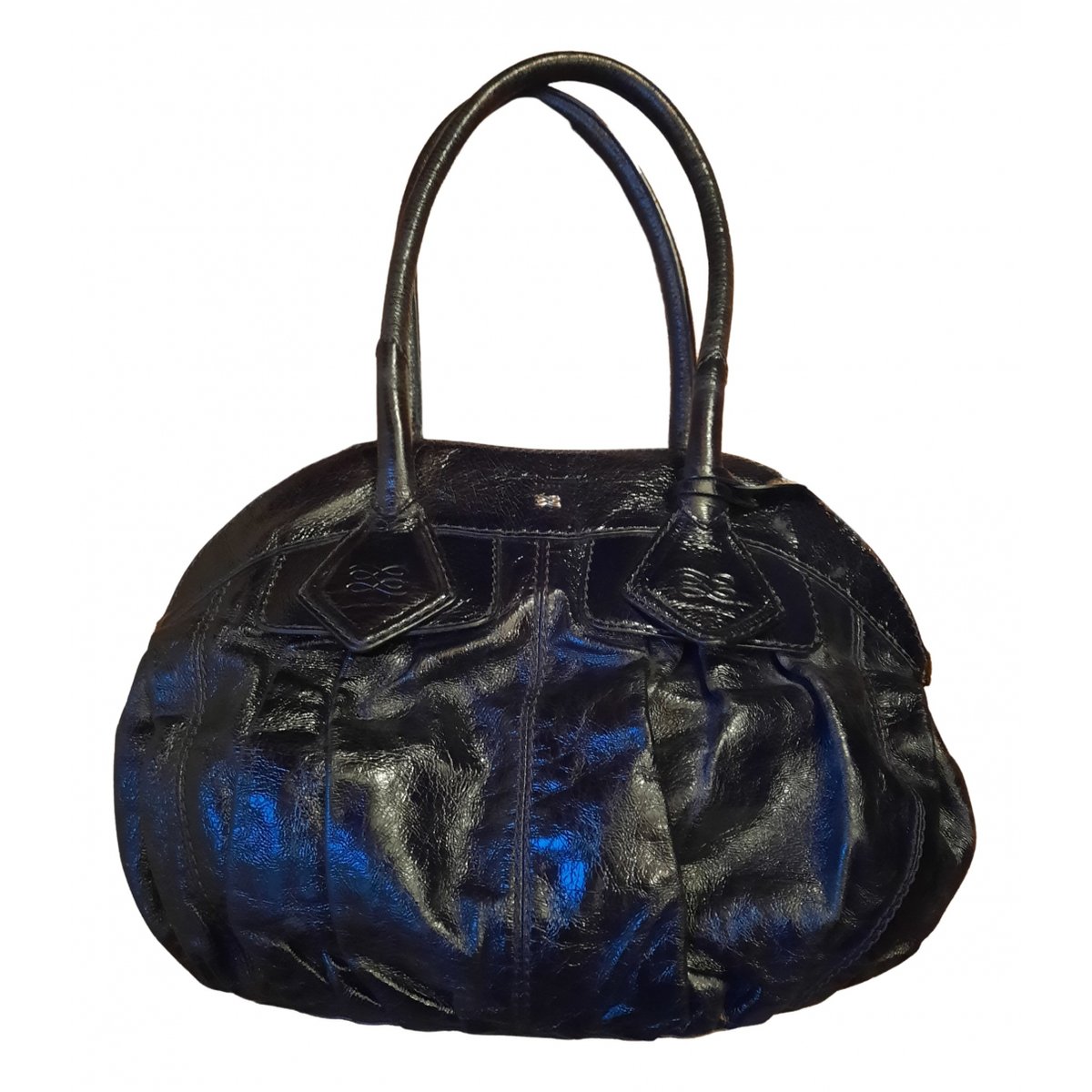 Gousset patent leather handbag