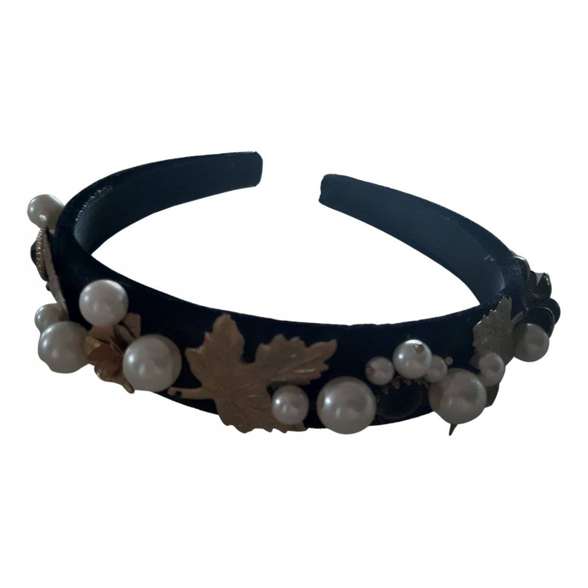 Nacre cloth hair accessory