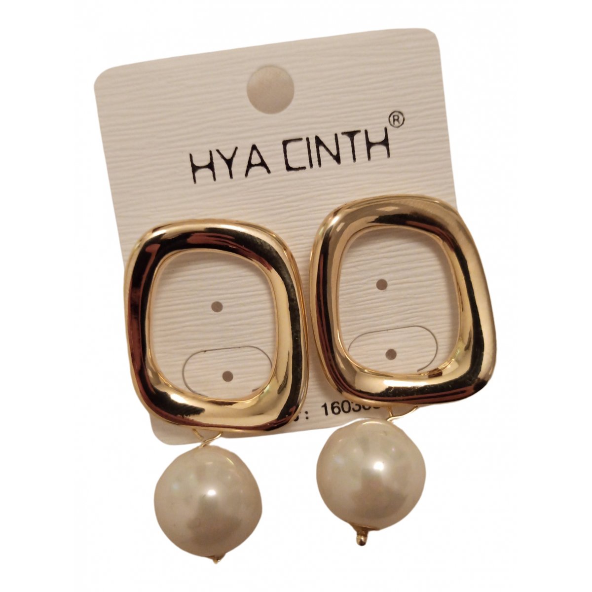 Dormeuses pearls earrings