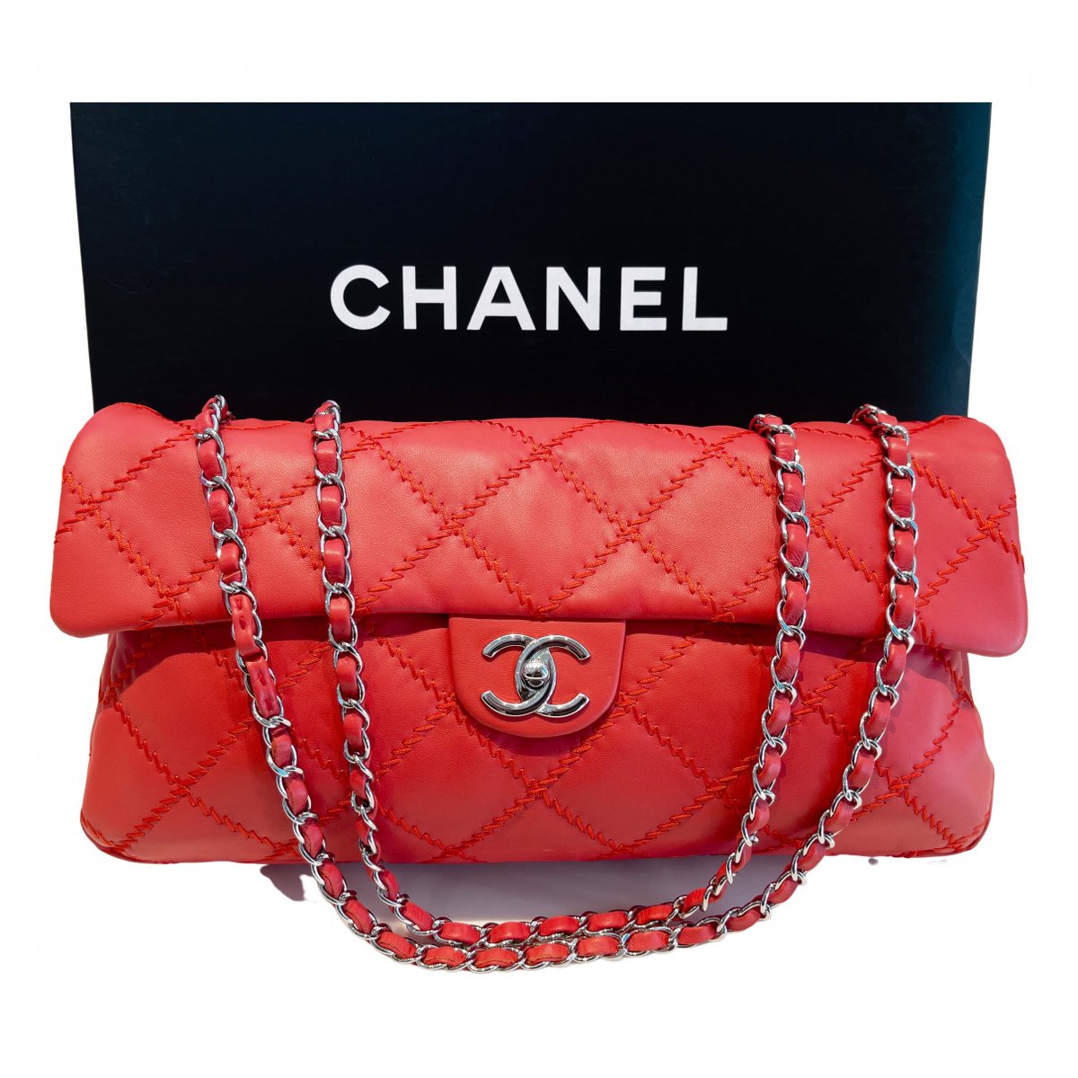 Timeless/Classique leather crossbody bag