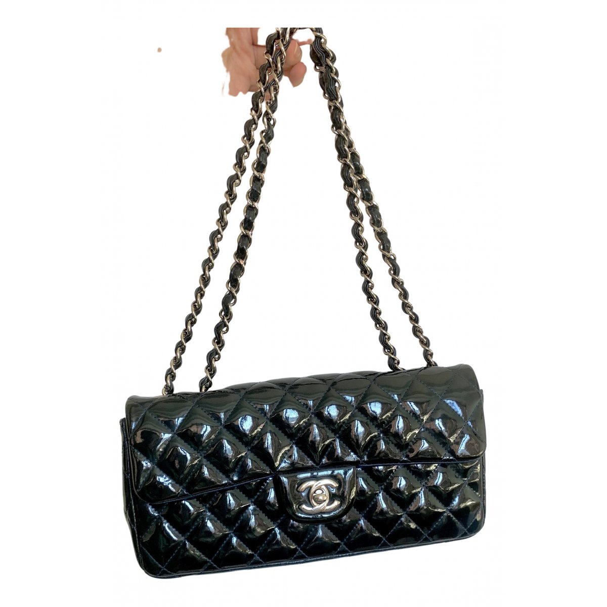 Timeless/Classique patent leather crossbody bag