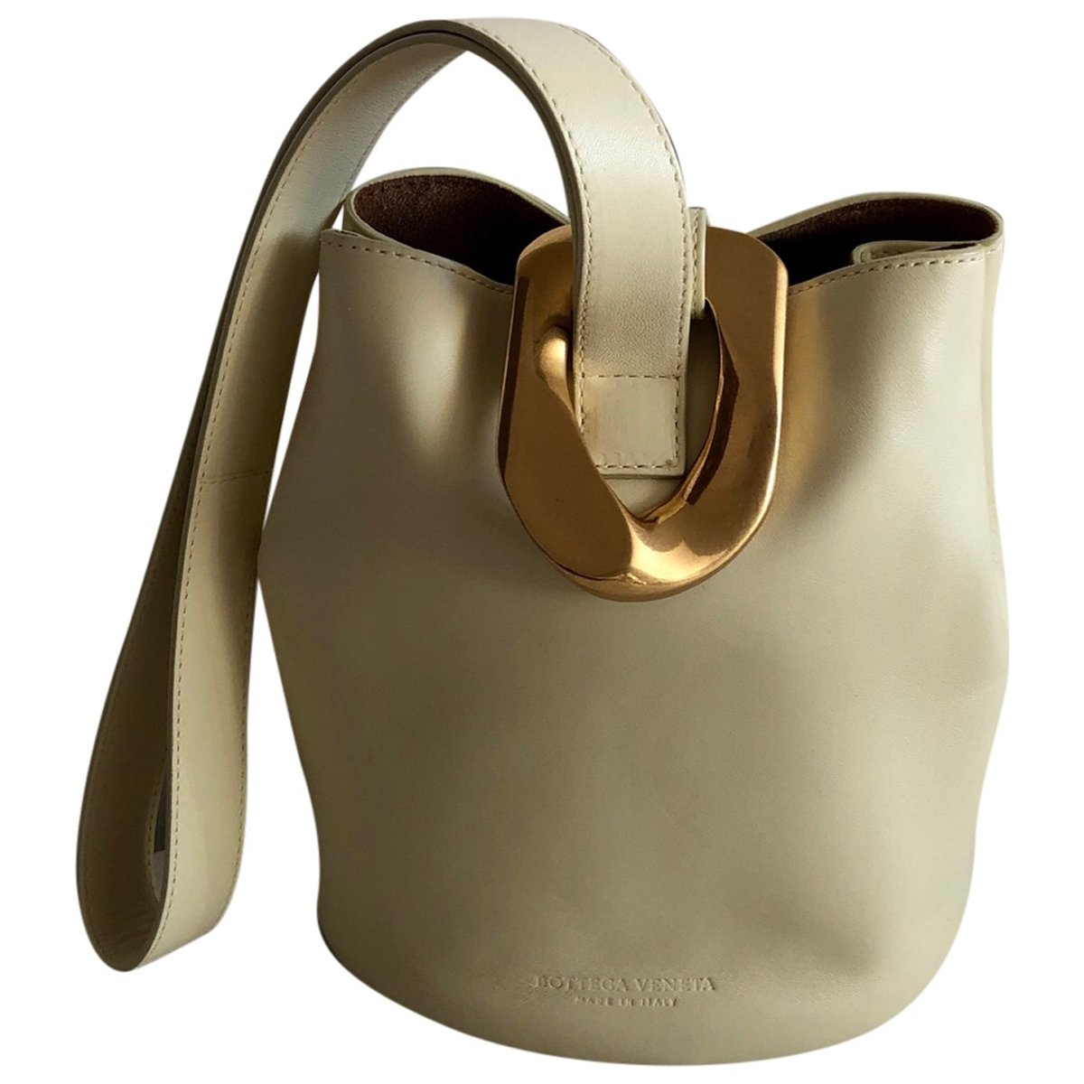 Drop leather handbag