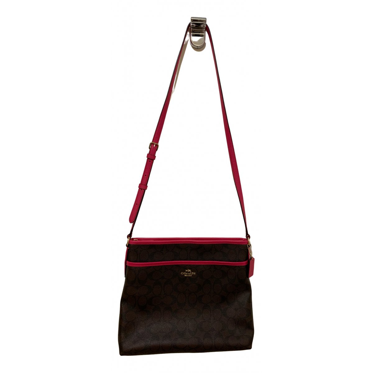 Signature Sufflette cloth handbag