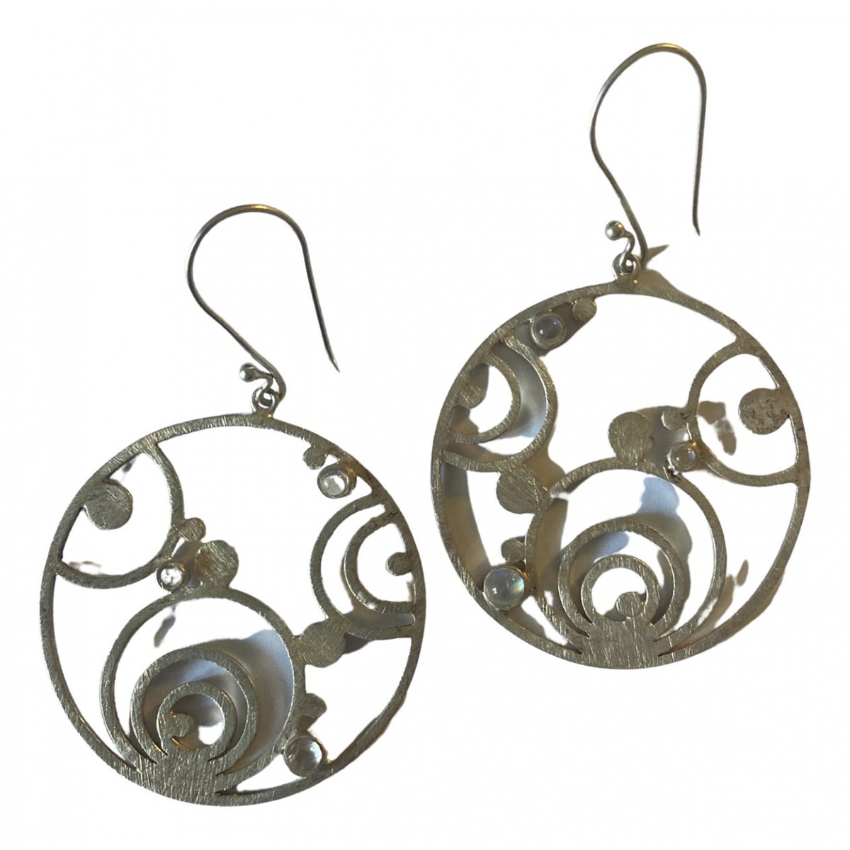 Nacre silver earrings