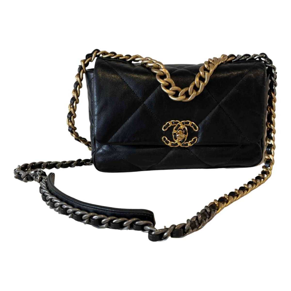 Chanel 19 leather handbag