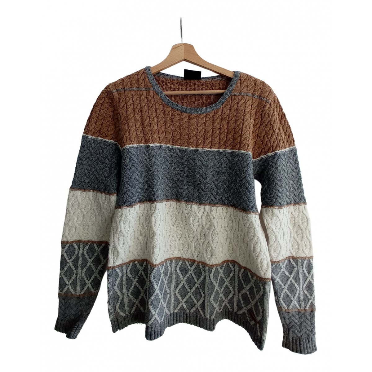 Crochet wool sweatshirt
