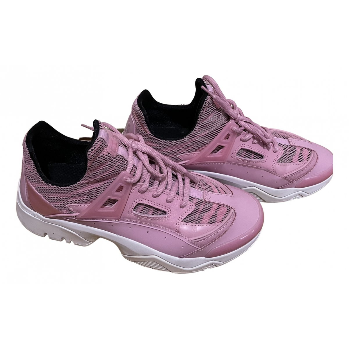 Sonic cloth trainers
