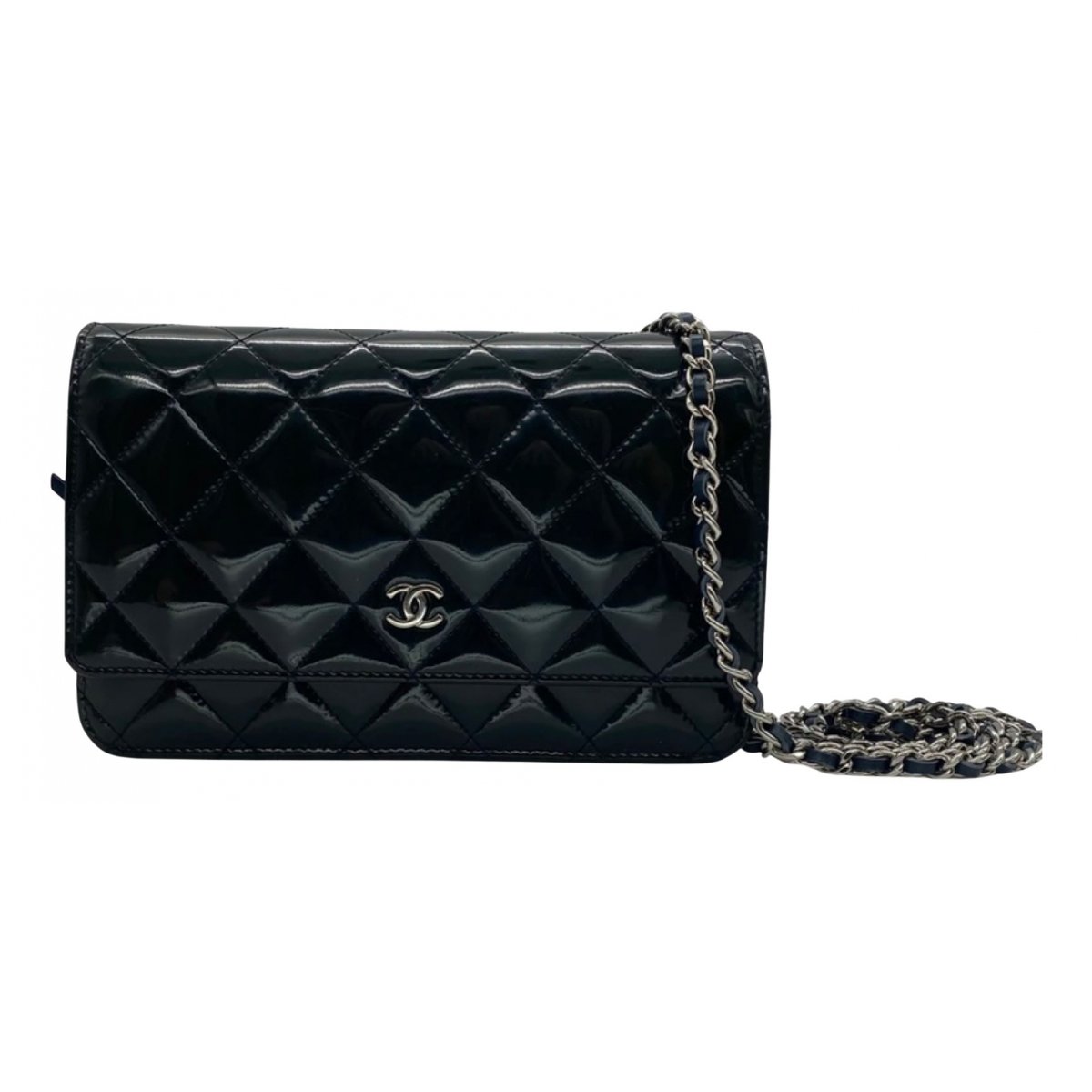 Timeless/Classique patent leather crossbody bag