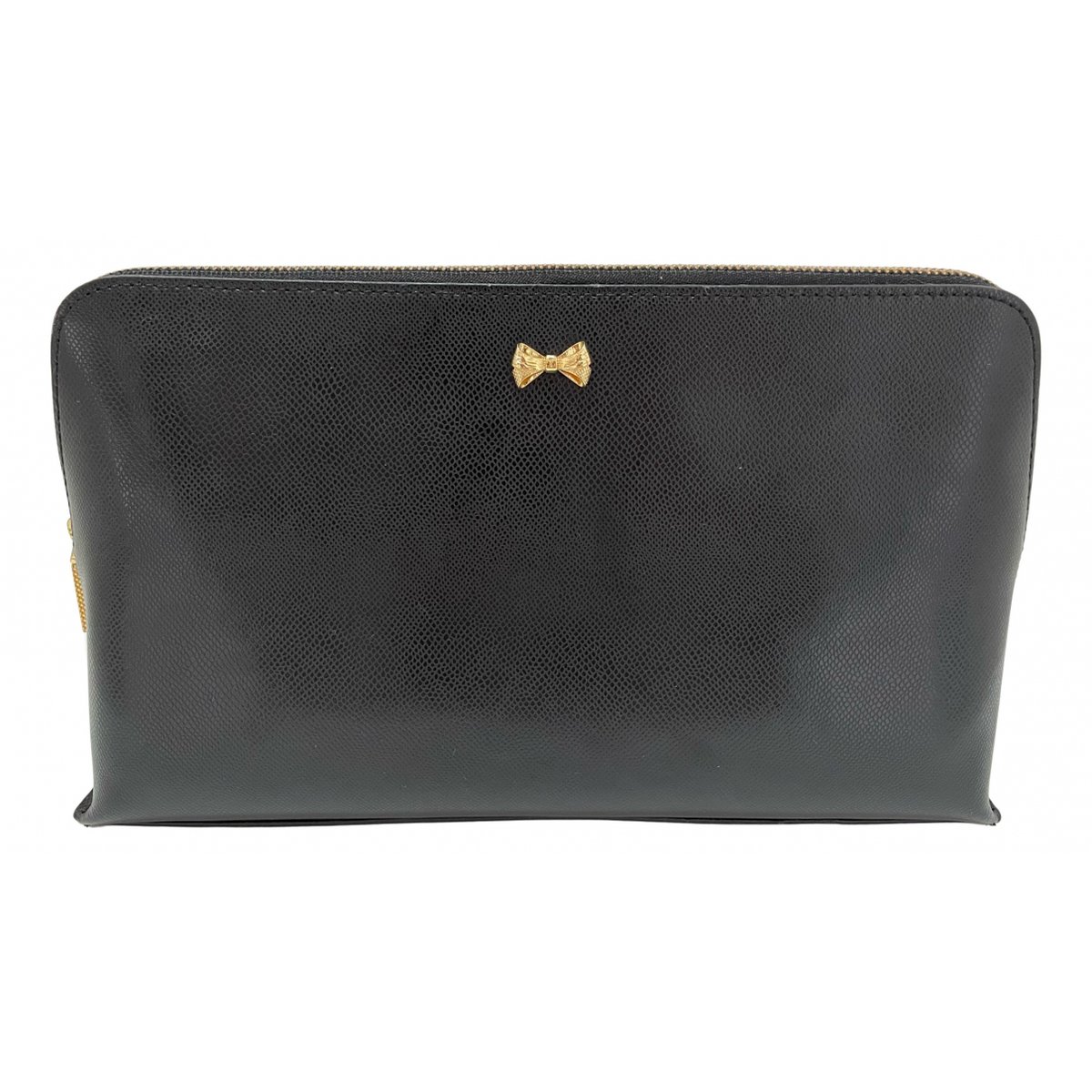 Leather clutch bag