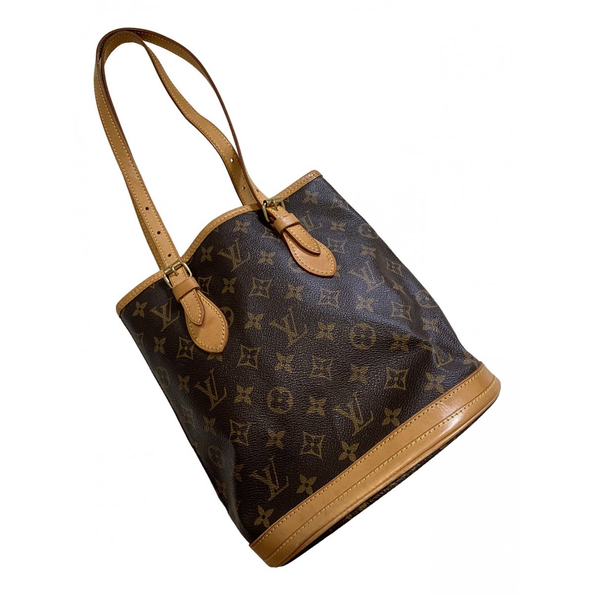 Bucket leather handbag