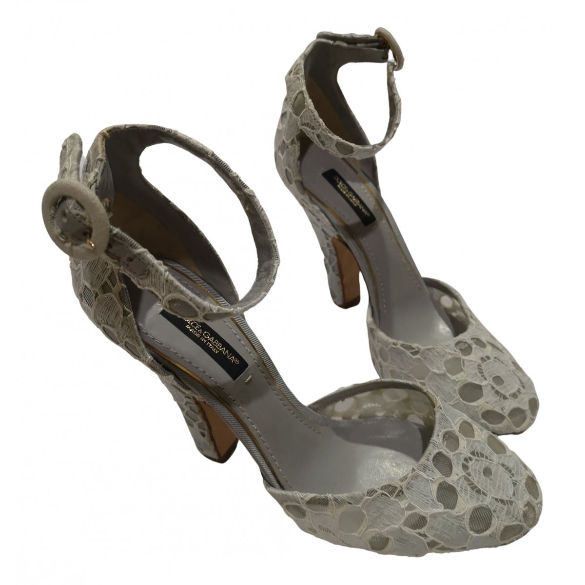 Mary Jane cloth heels