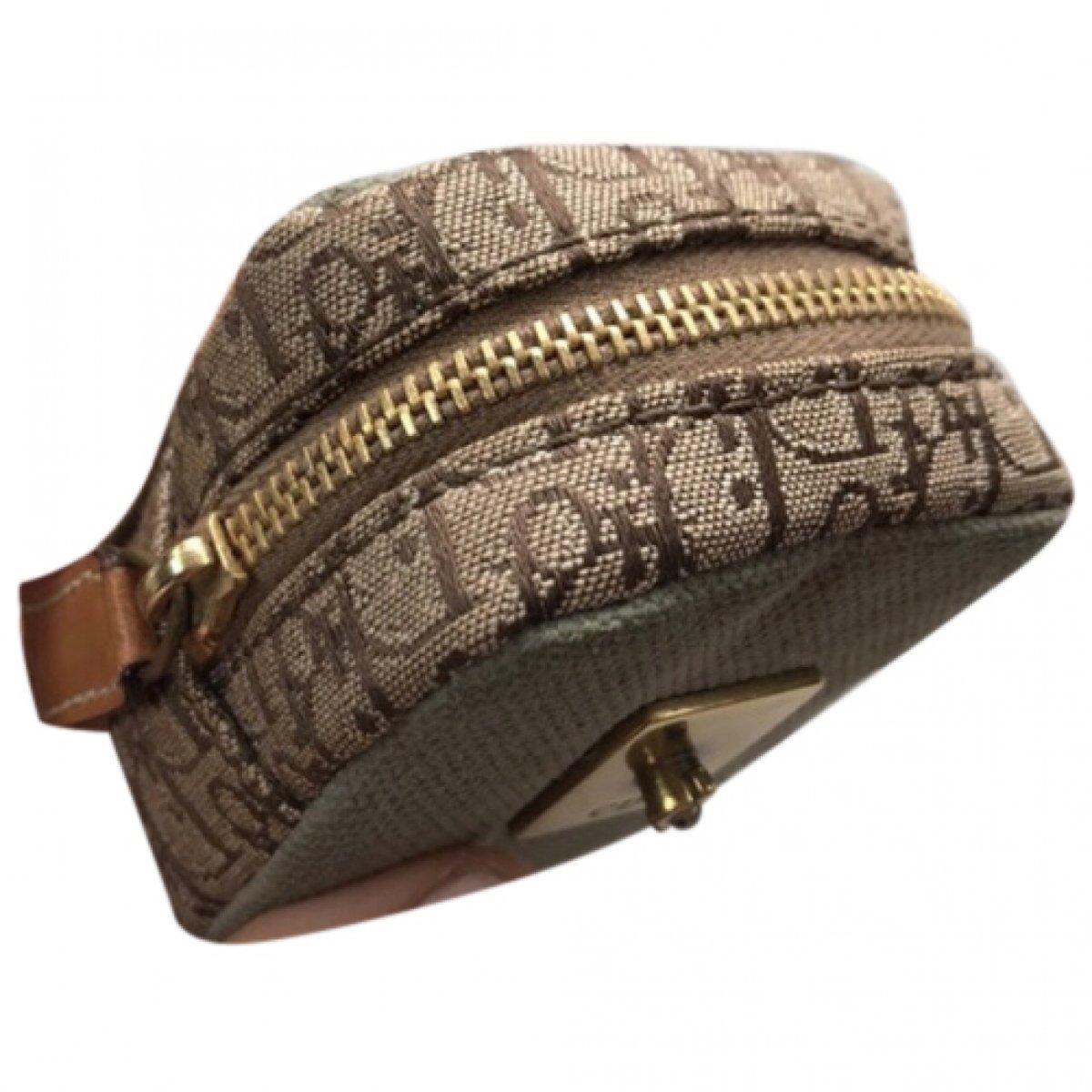 30 Montaigne purse