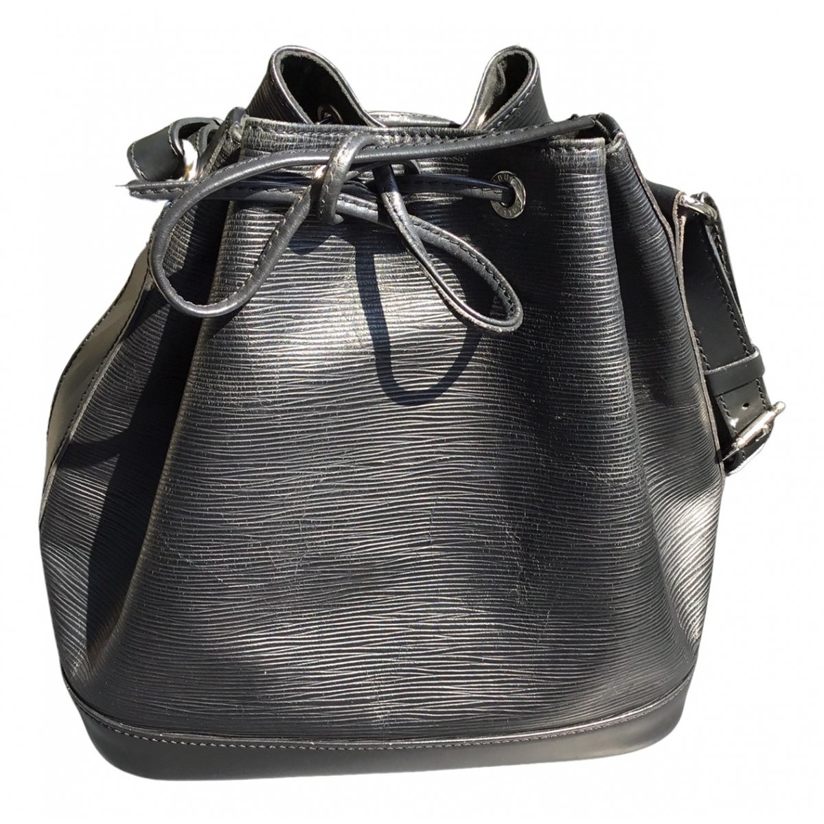 Noé leather handbag