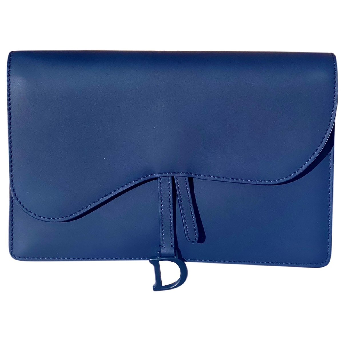 Saddle Wallet On Chain leather crossbody bag