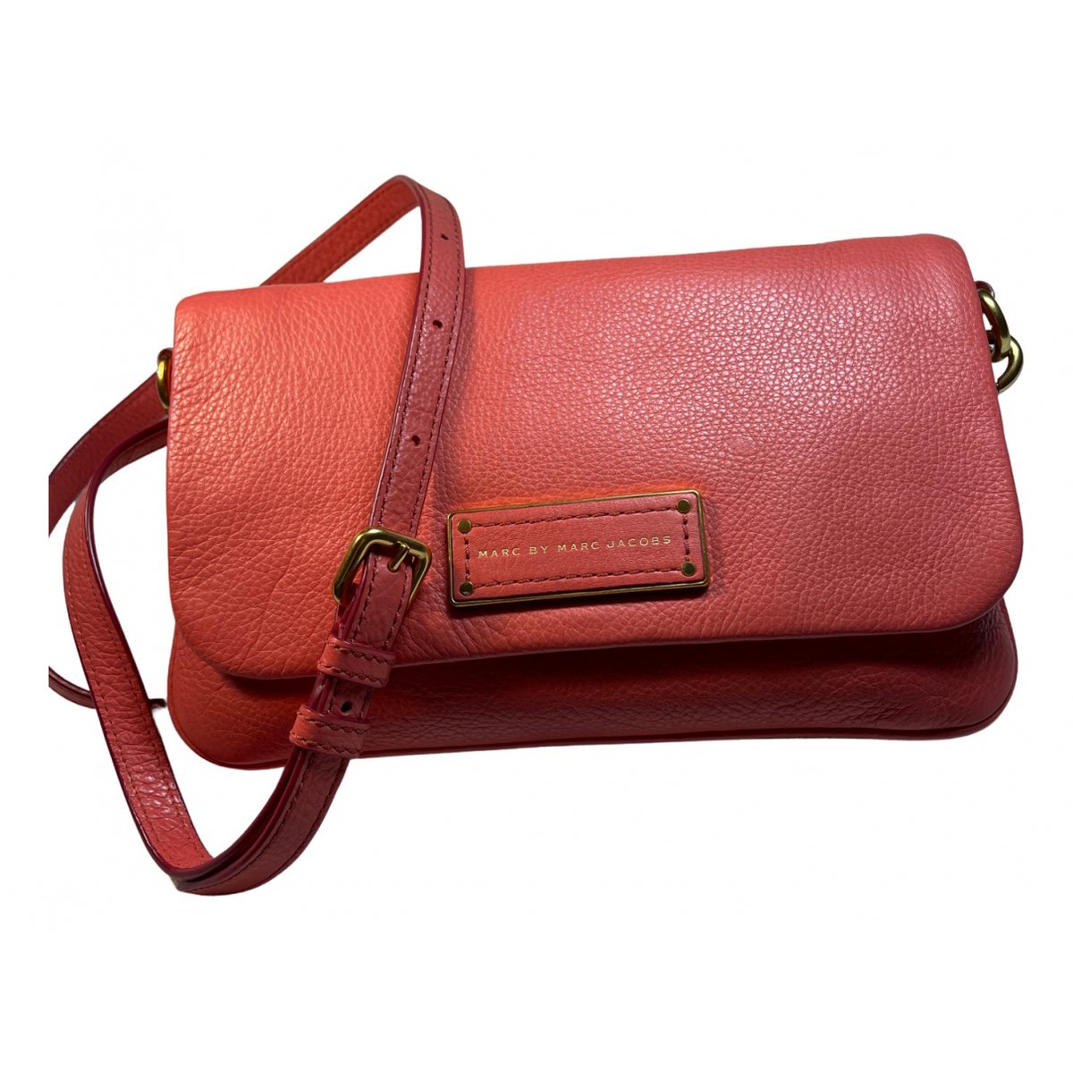 Classic Q leather crossbody bag