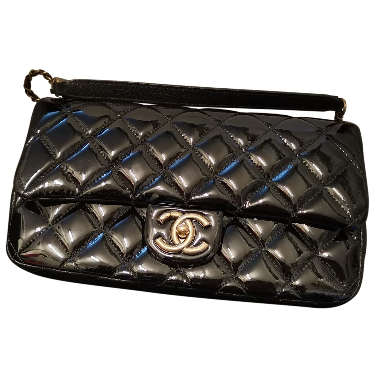 Timeless/Classique patent leather crossbody bag