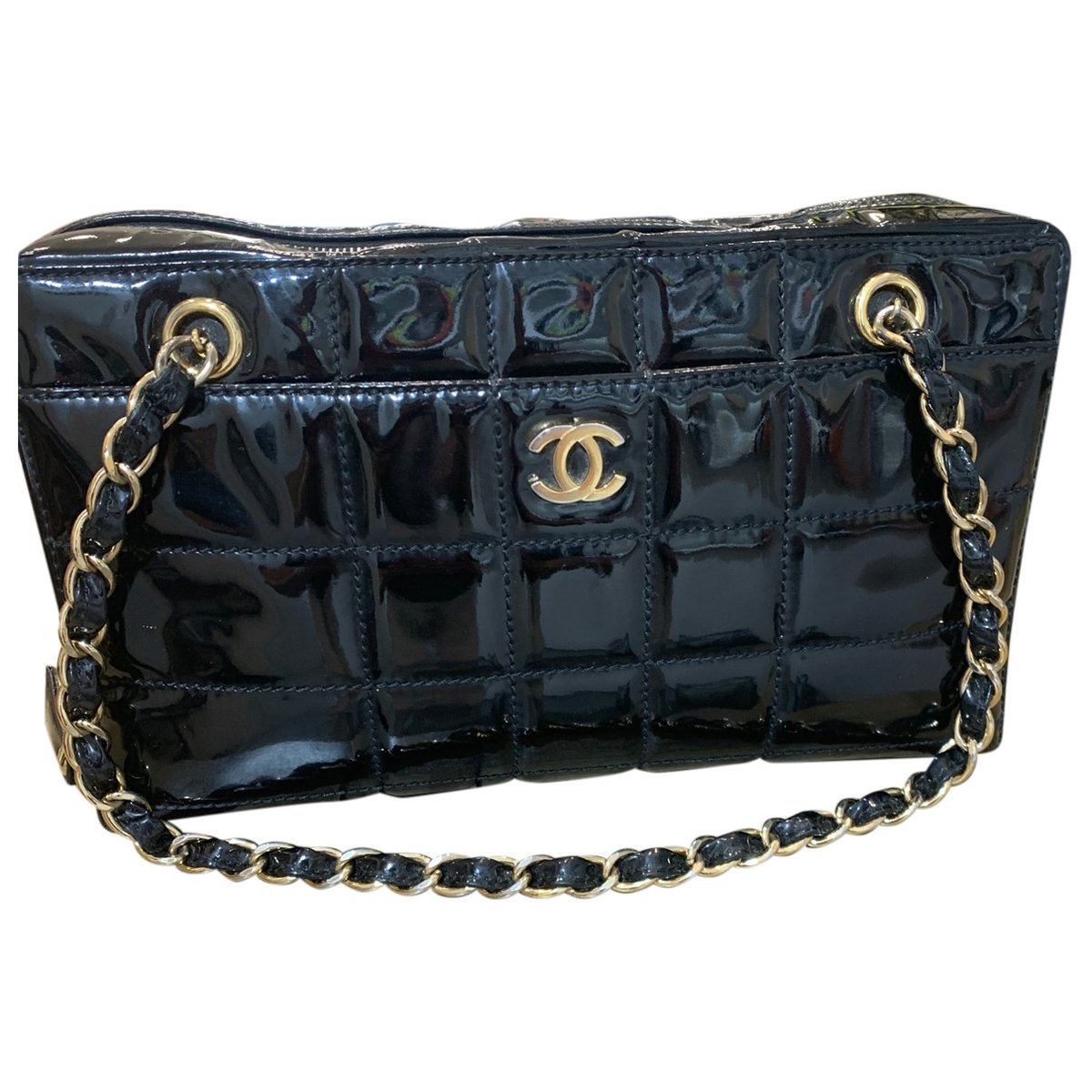 Timeless/Classique patent leather handbag