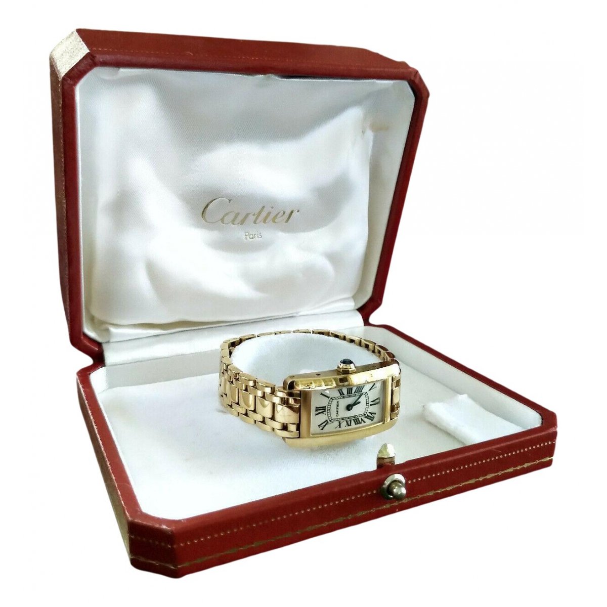 Tank Américaine yellow gold watch