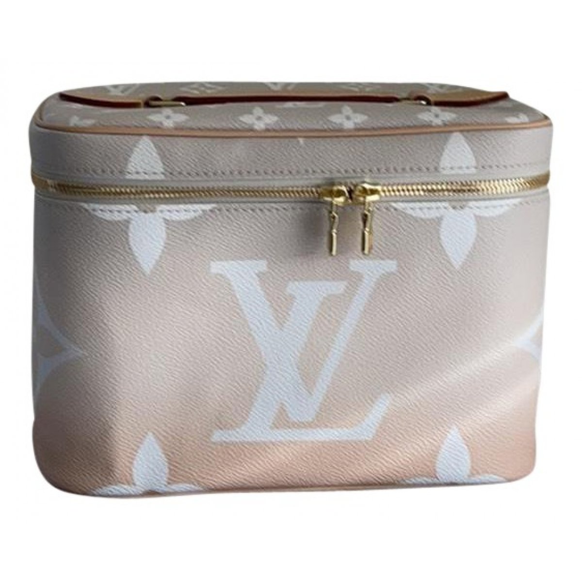 Nice cloth vanity case