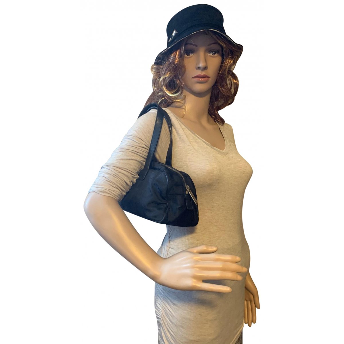 Wild Stitch cloth handbag