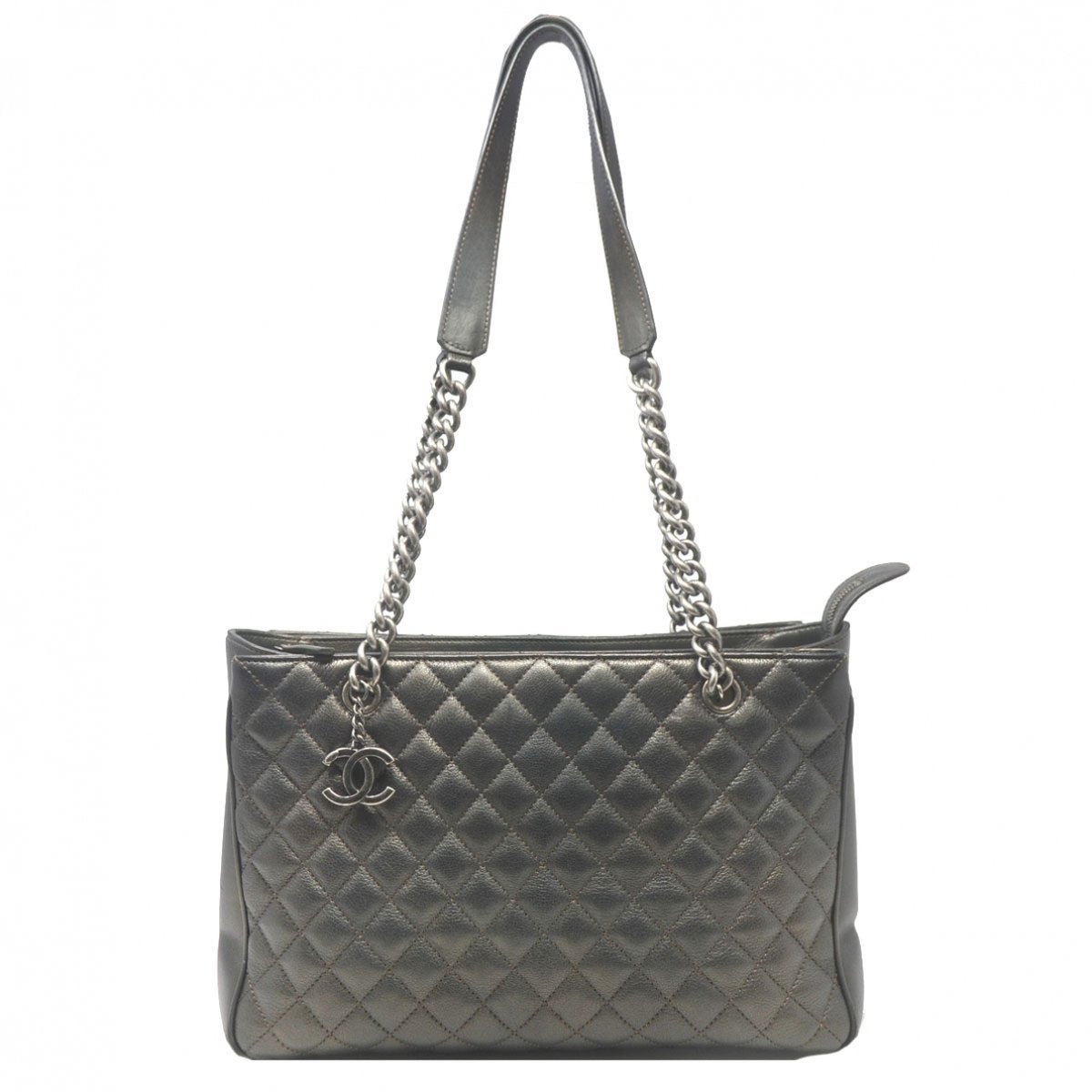 Médaillon leather handbag