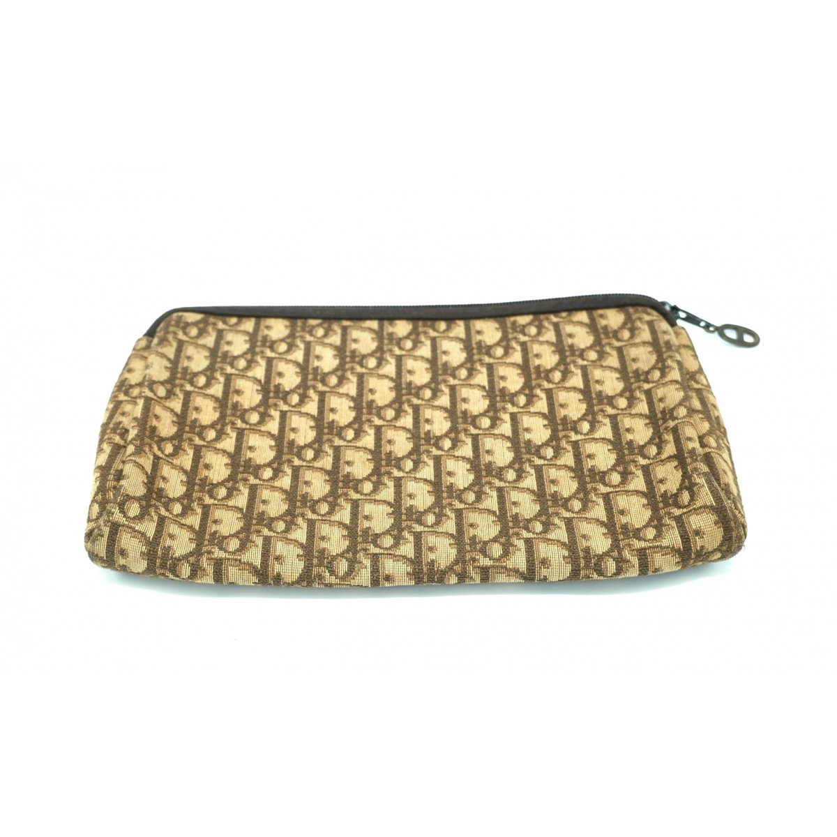 30 Montaigne cloth clutch bag