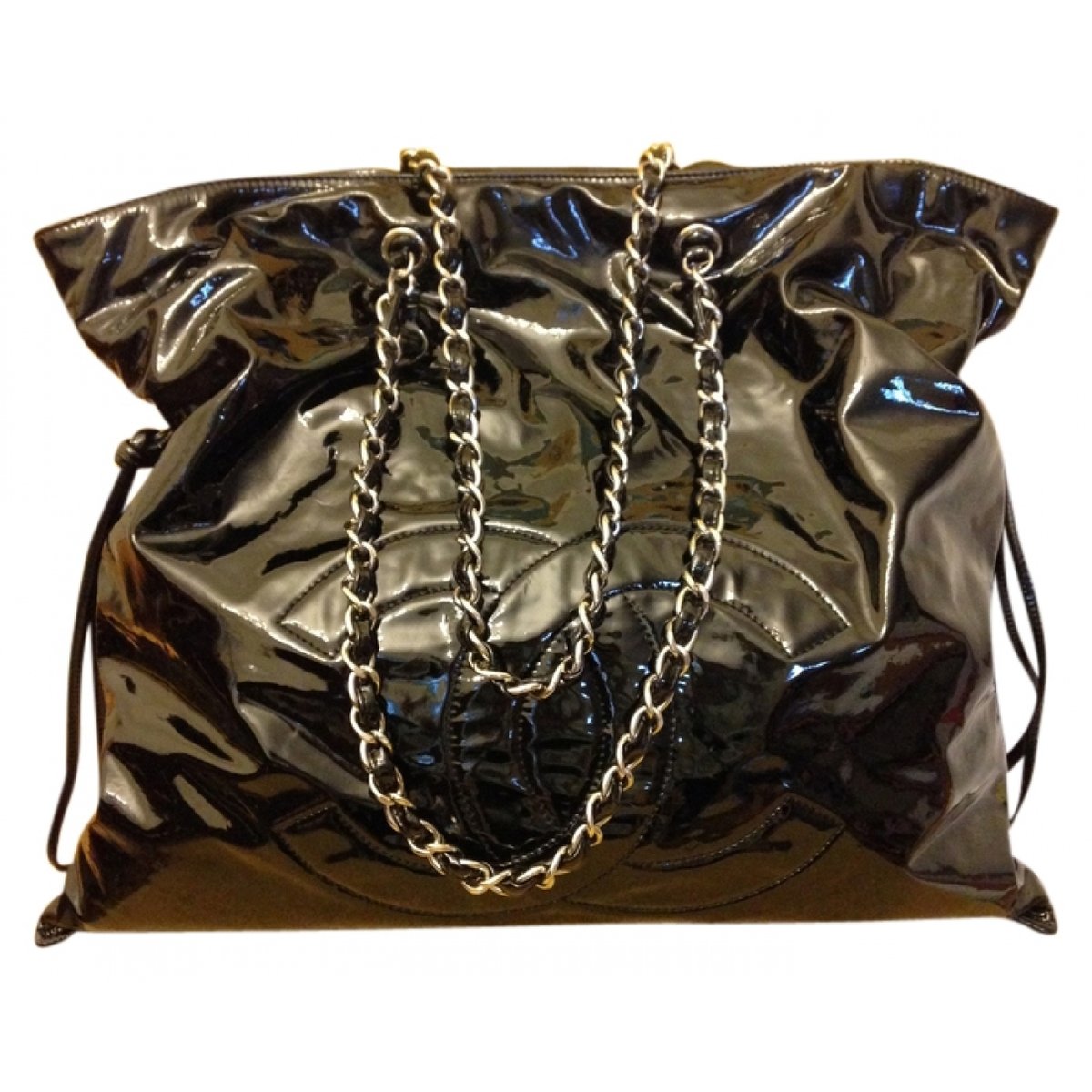 Chain Around patent leather handbag