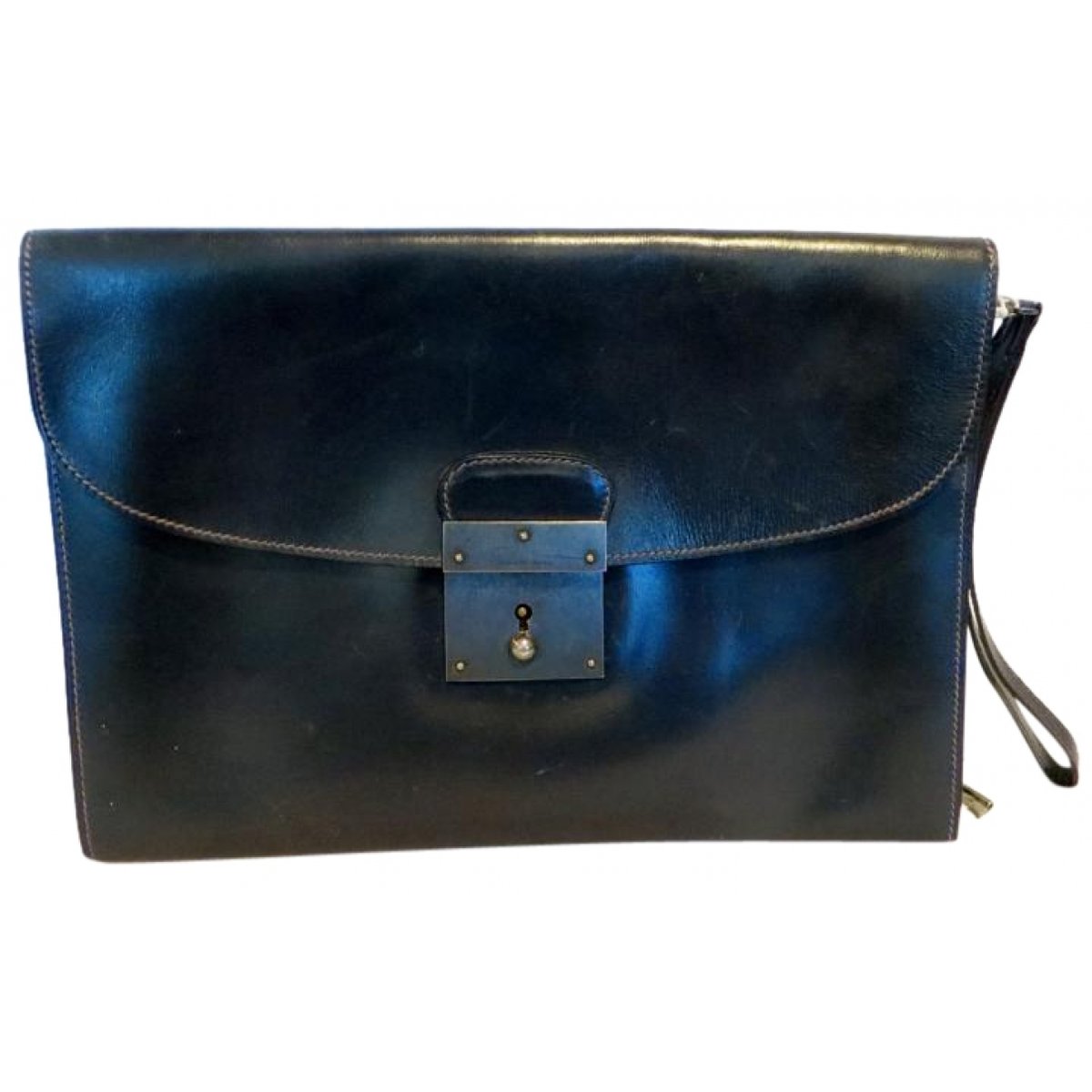 Clic 16 leather clutch bag