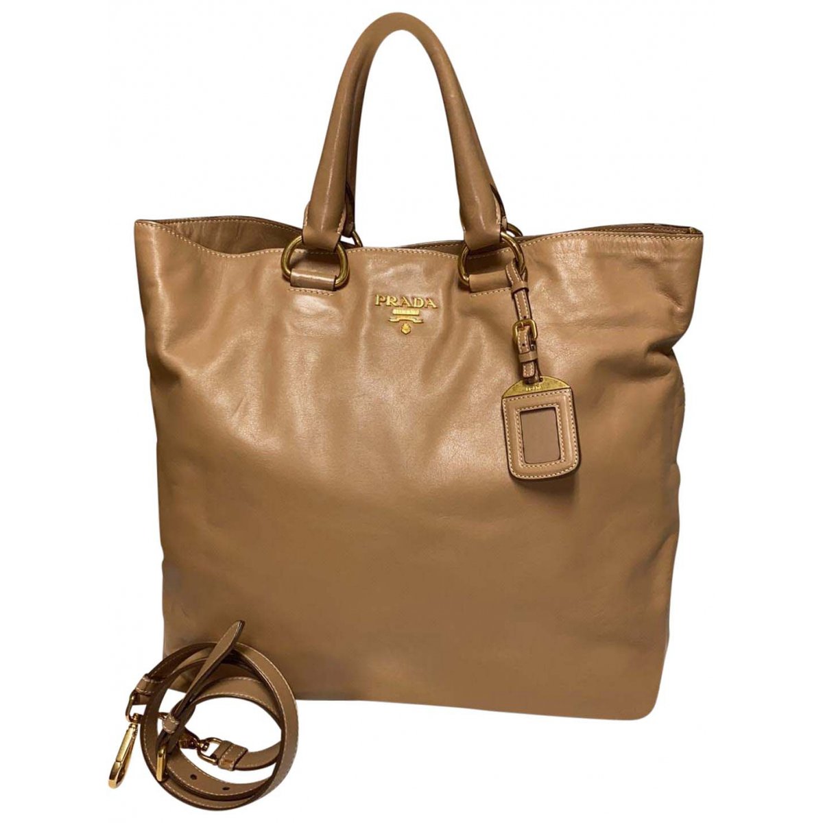 Monochrome leather handbag