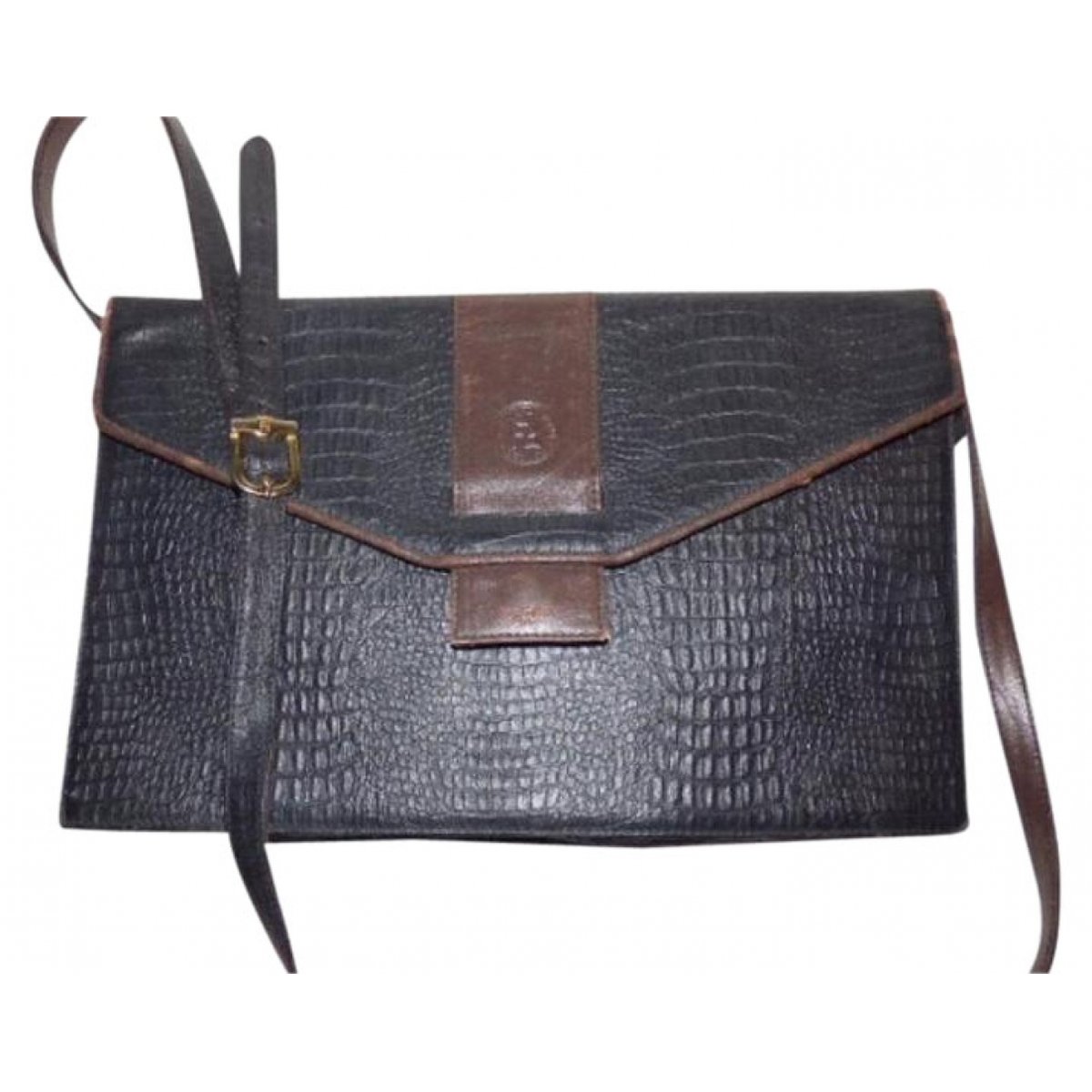 Pocket leather handbag