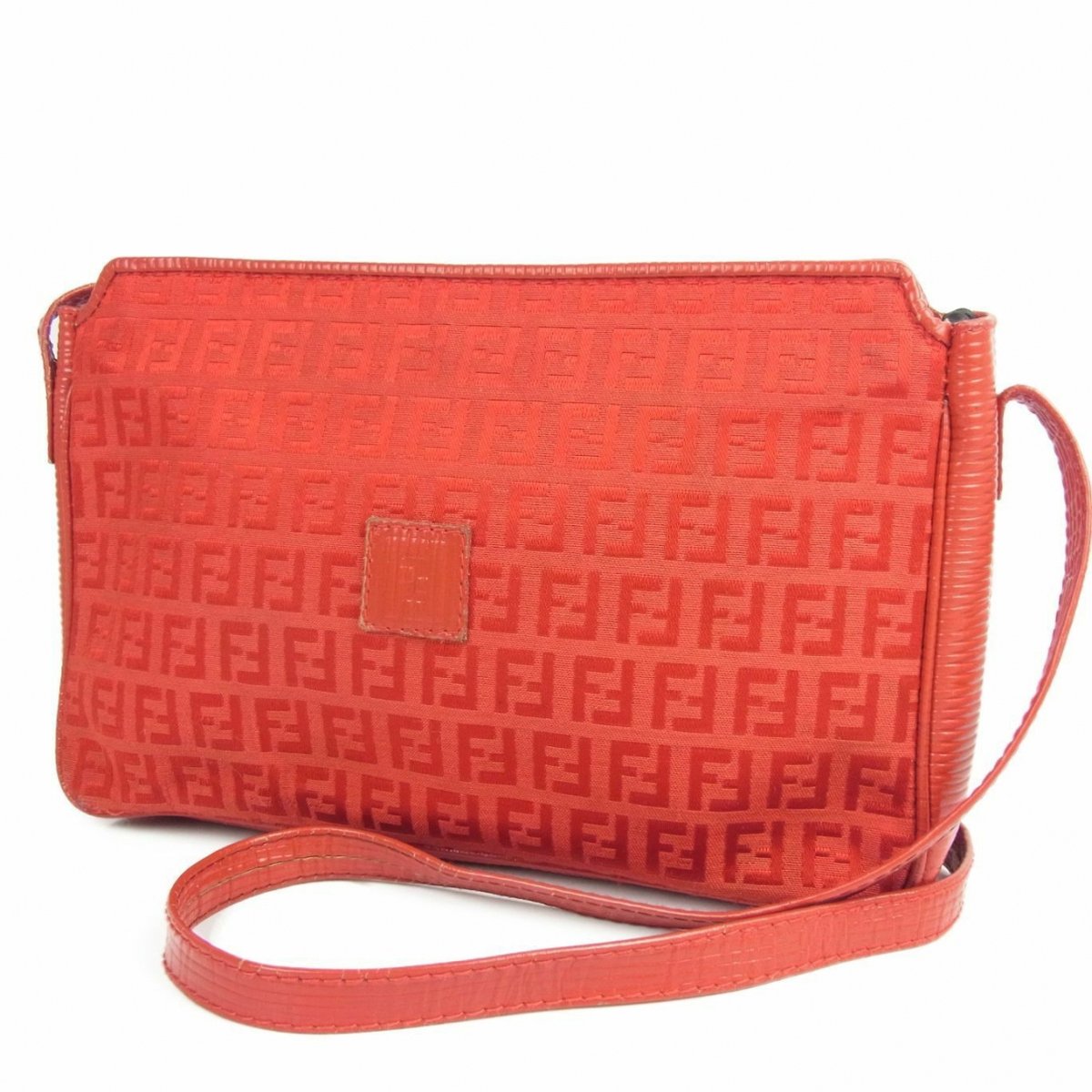 Oyster cloth handbag