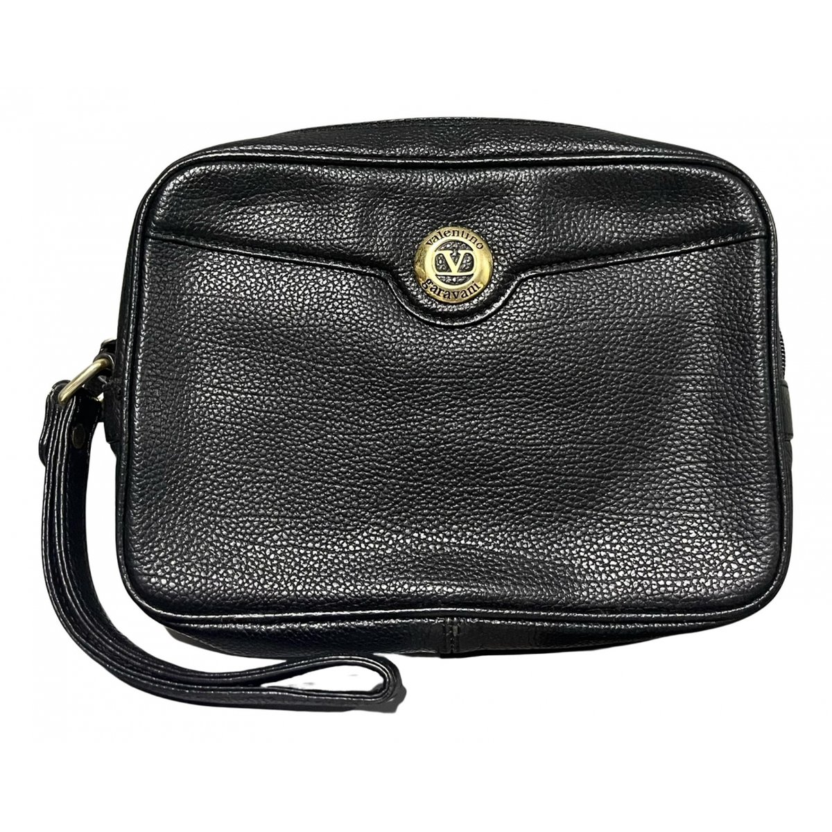 VLogo leather clutch bag