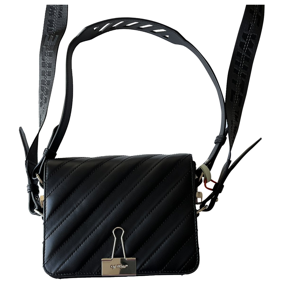Binder leather handbag