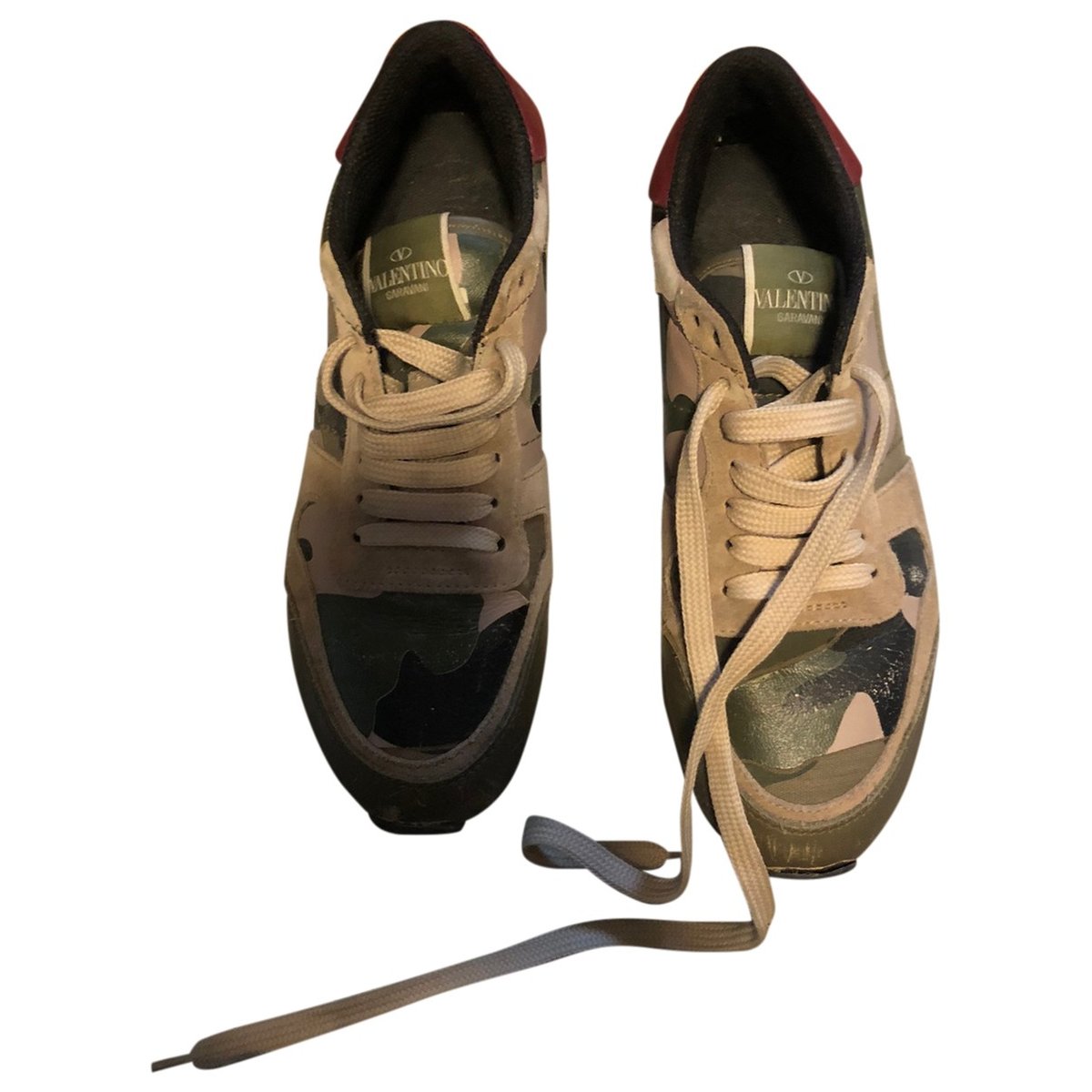 Rockstud leather trainers