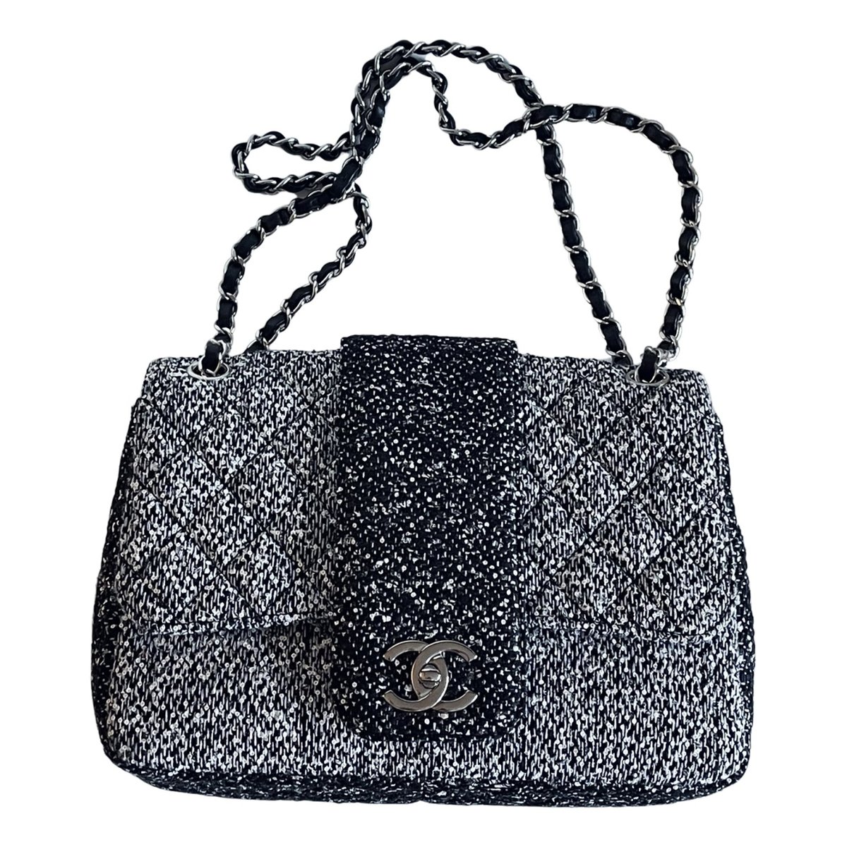 Timeless/Classique tweed crossbody bag