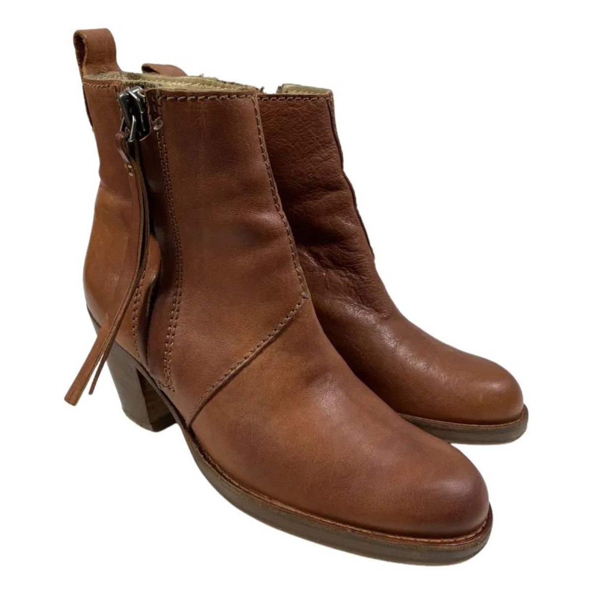 Loma leather ankle boots