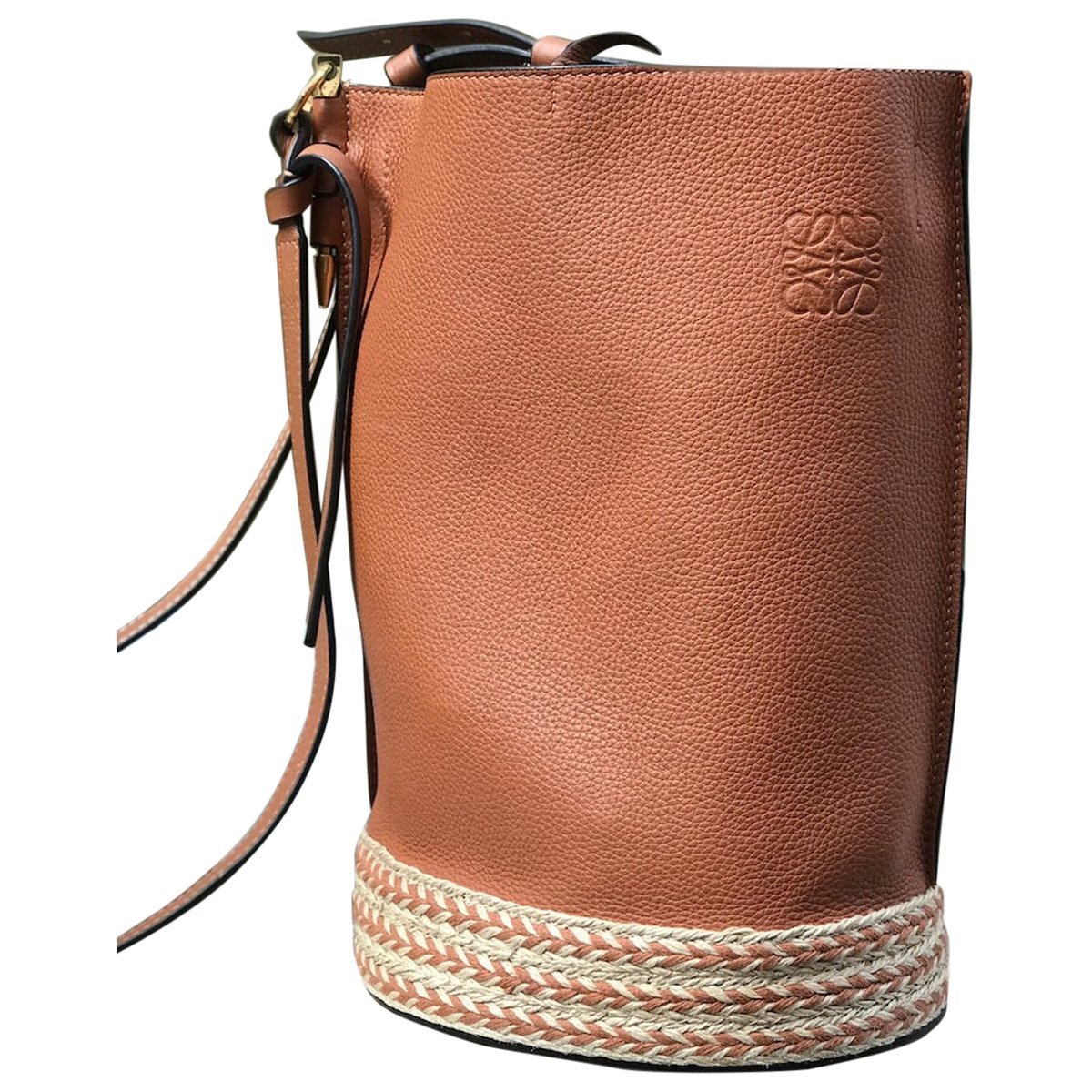 Gate Bucket leather bag