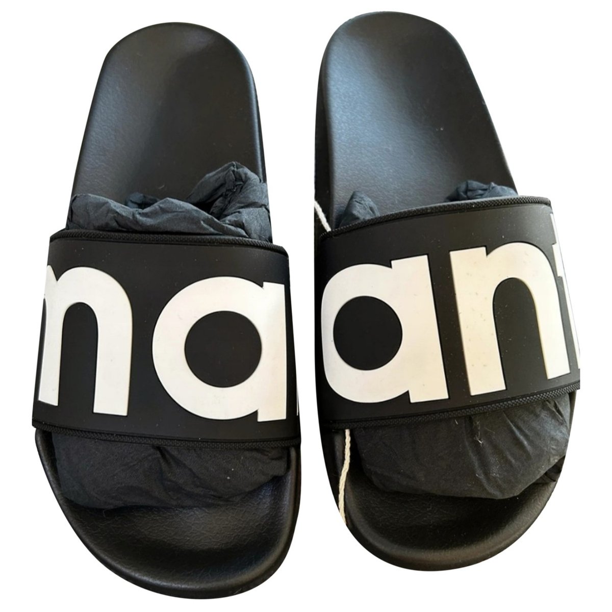 Howee flip flops