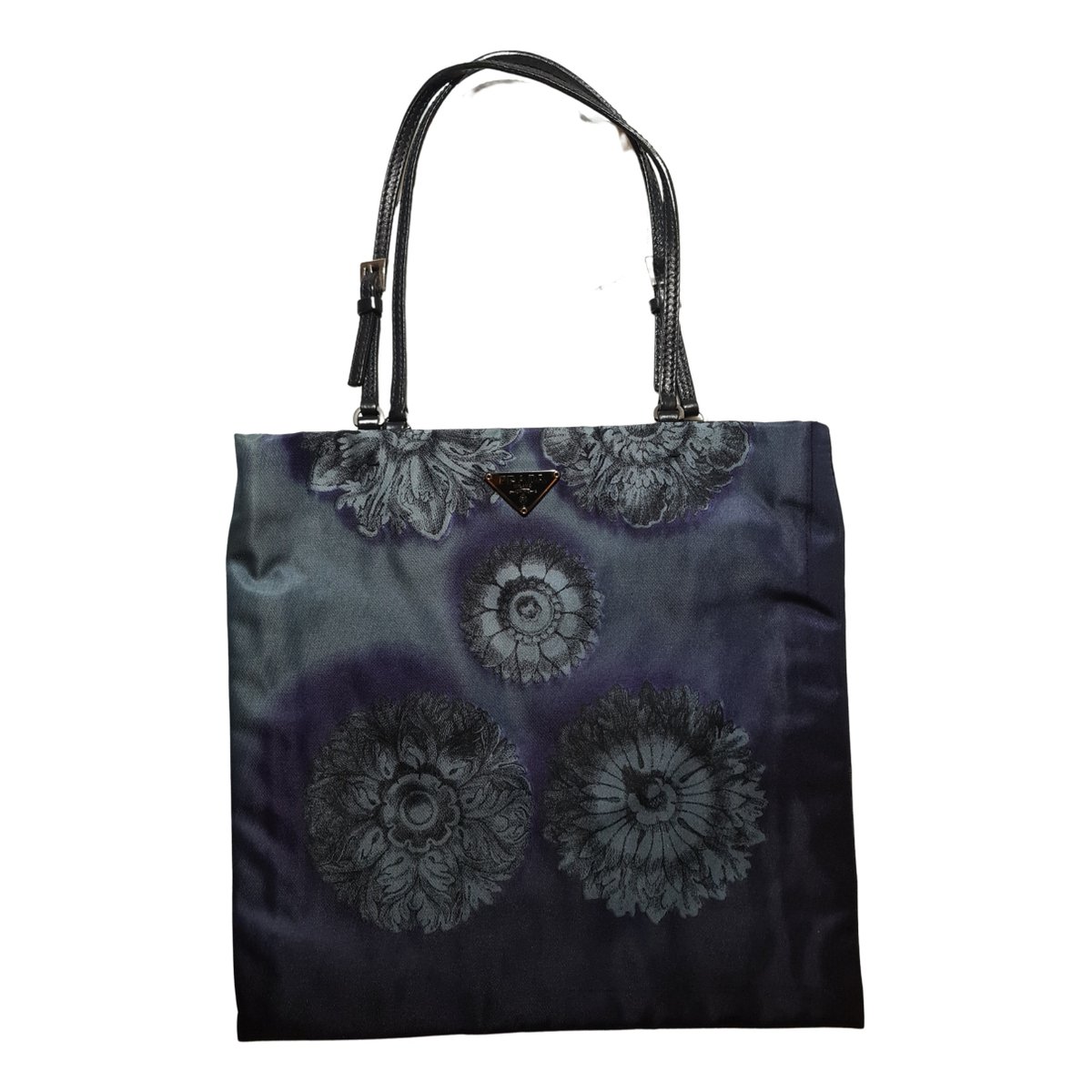 Concept silk handbag