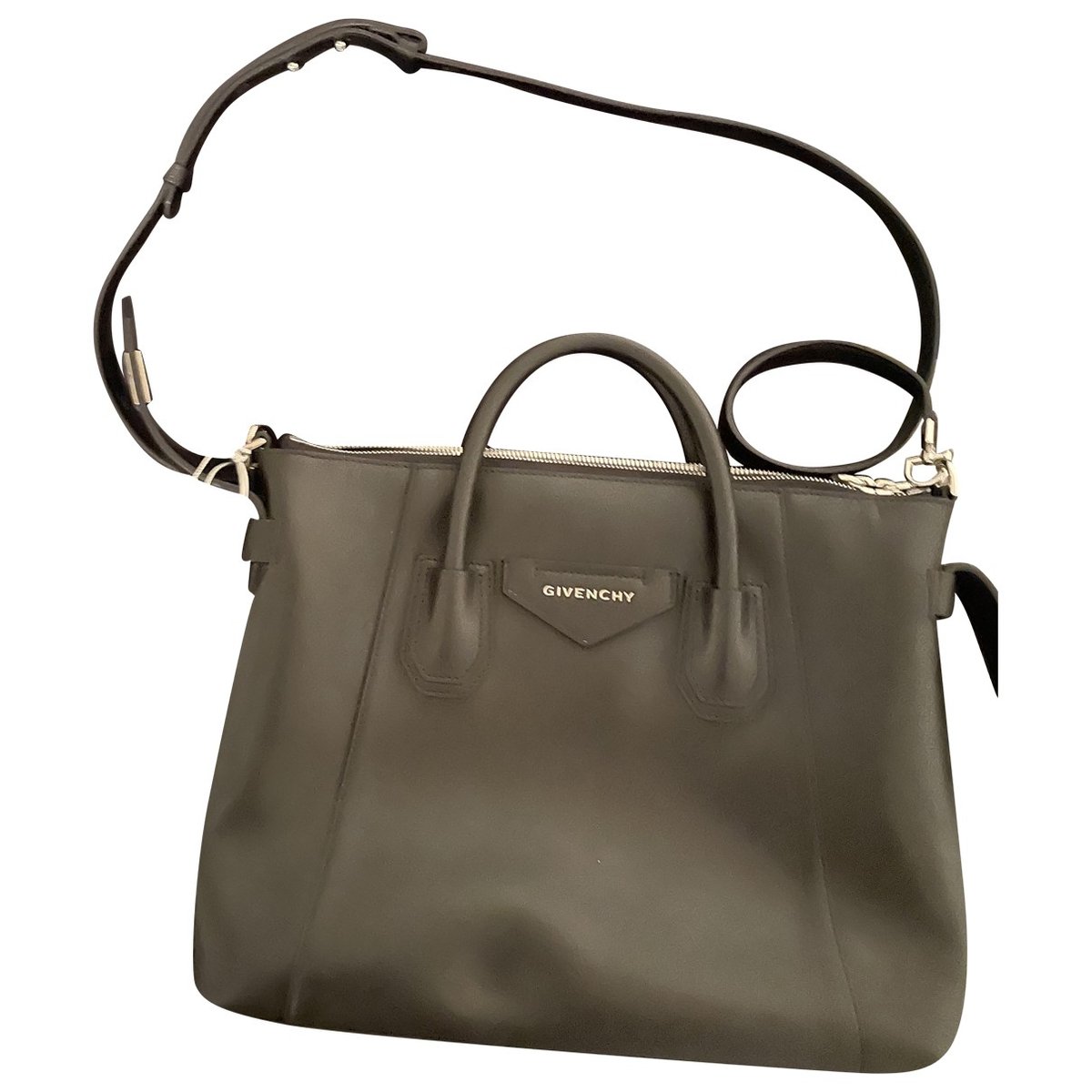 Antigona leather handbag