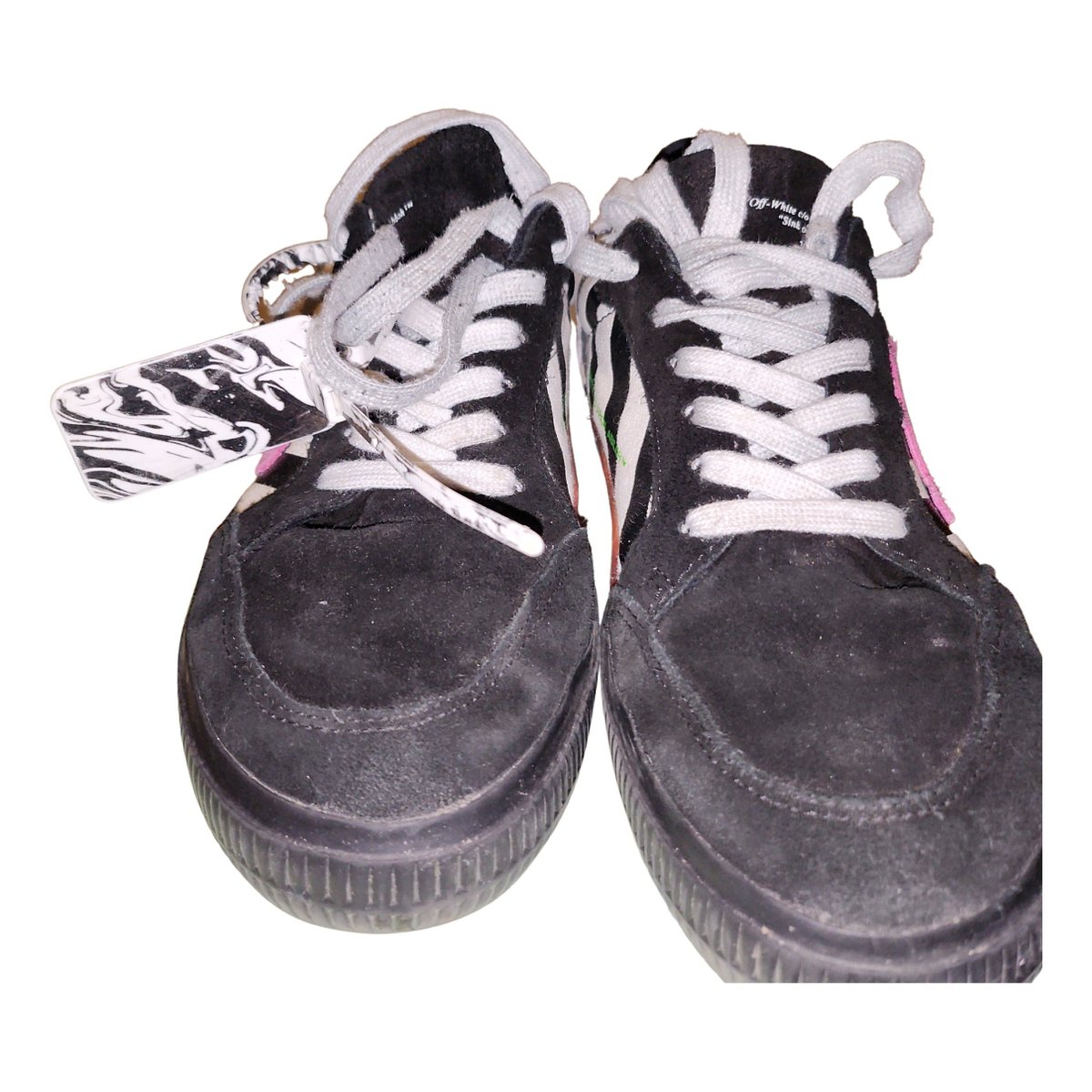 Vulcalized trainers