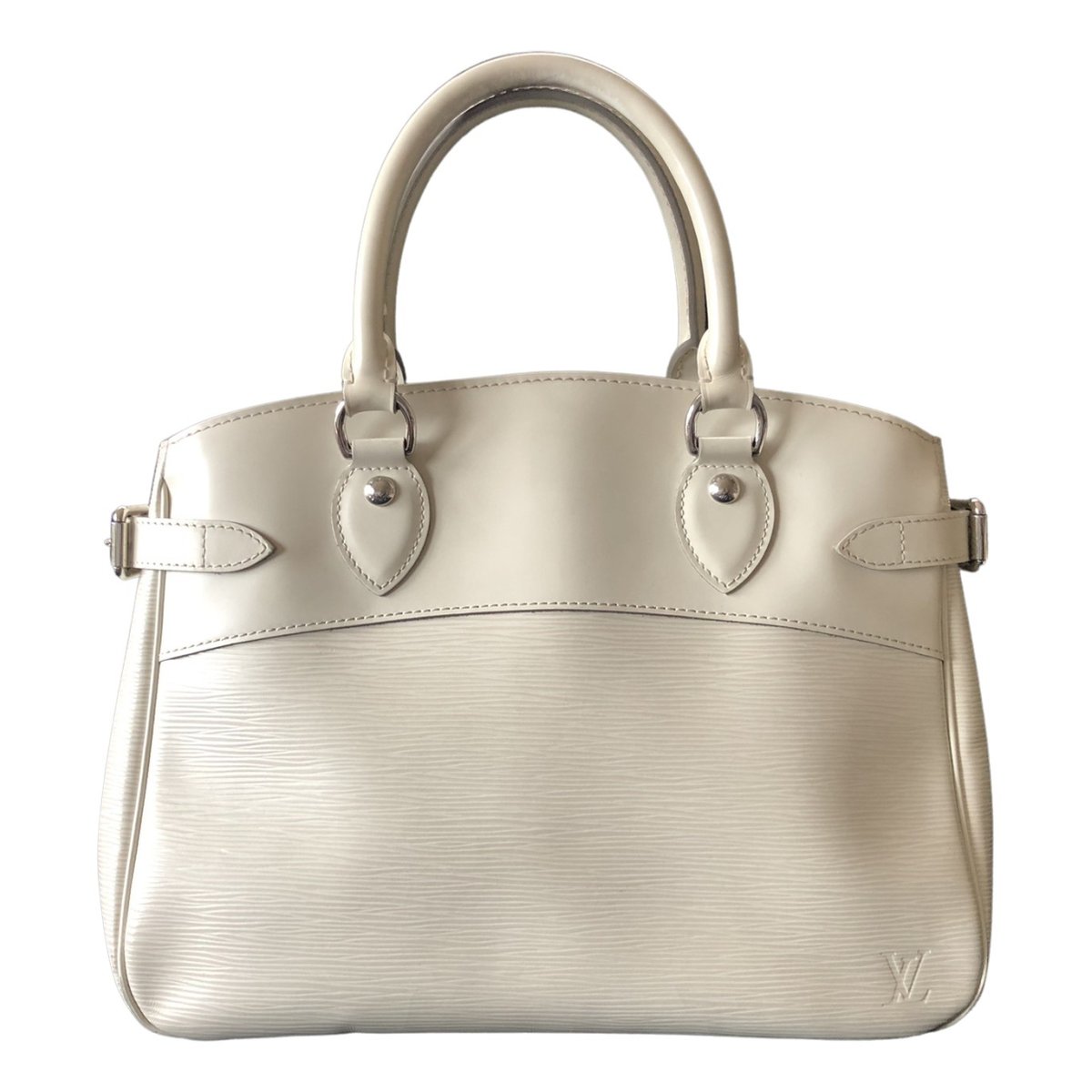 Passy leather handbag