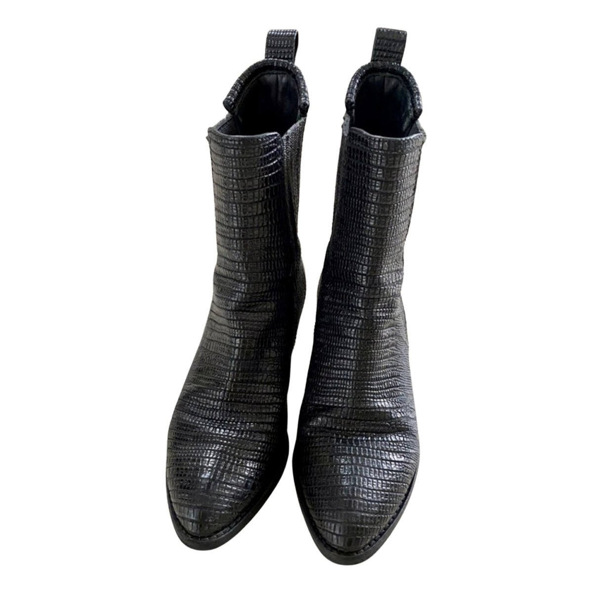 Kelly leather ankle boots