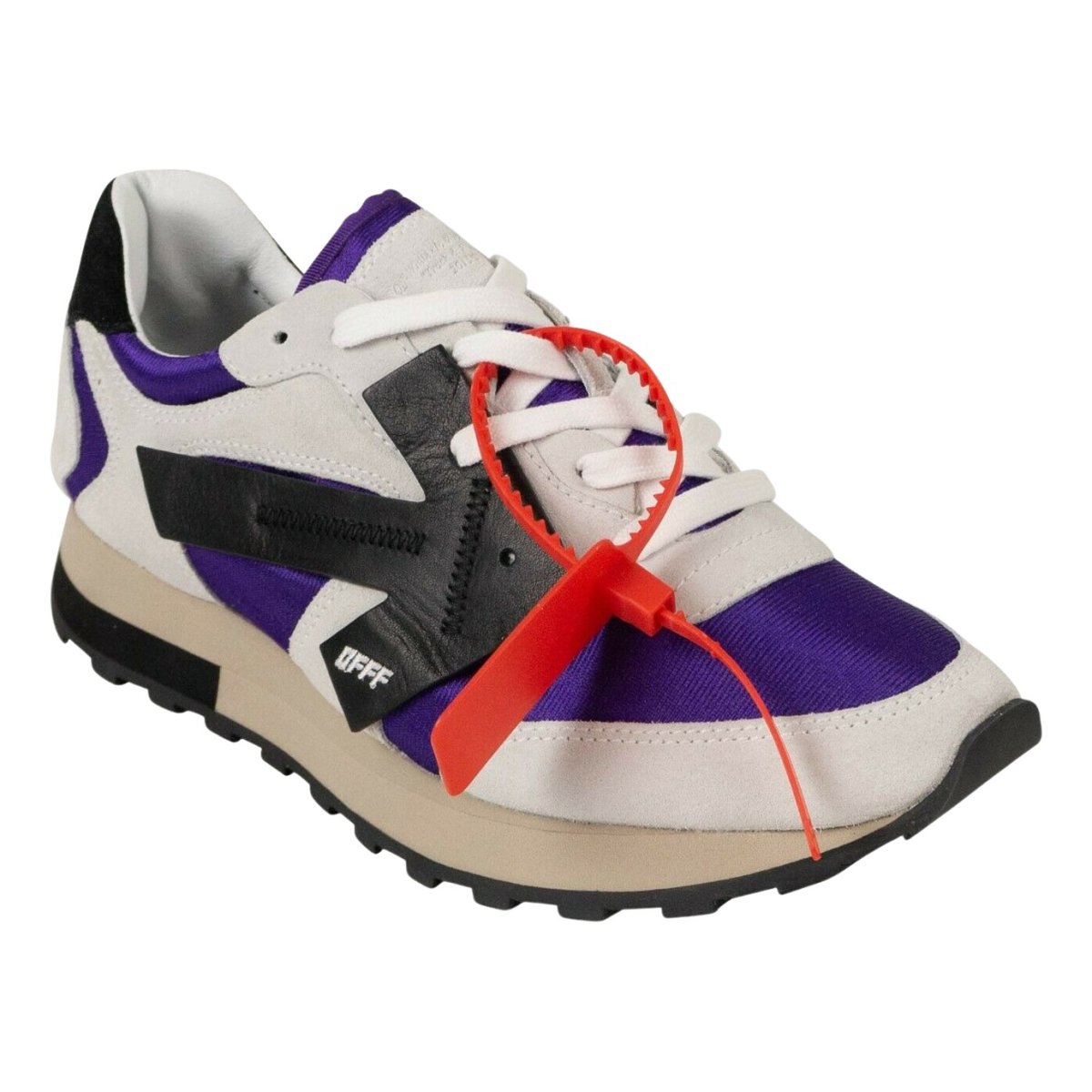 Runner leather trainers