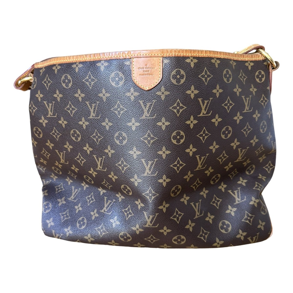 Delightful leather handbag